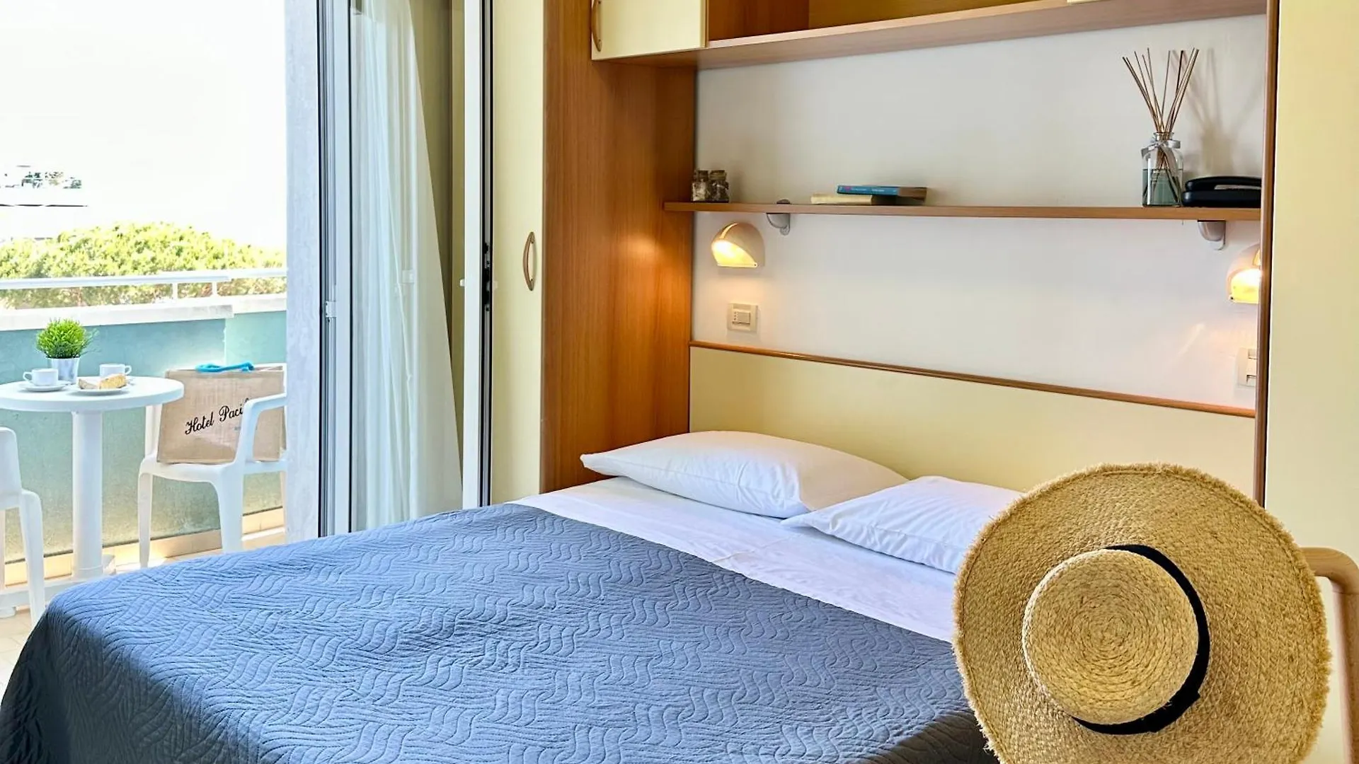 Hotel Pacific Riccione 3*,