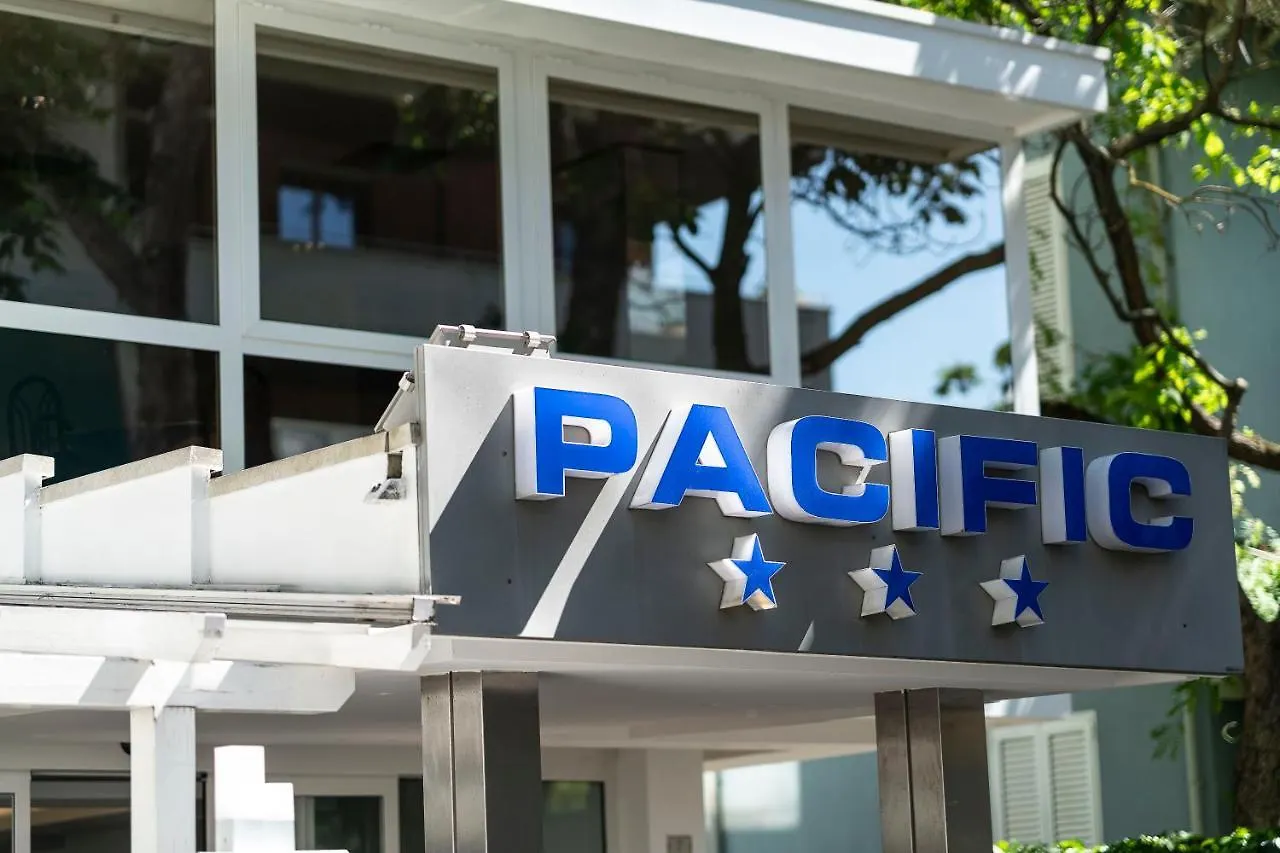 Hotel Pacific location